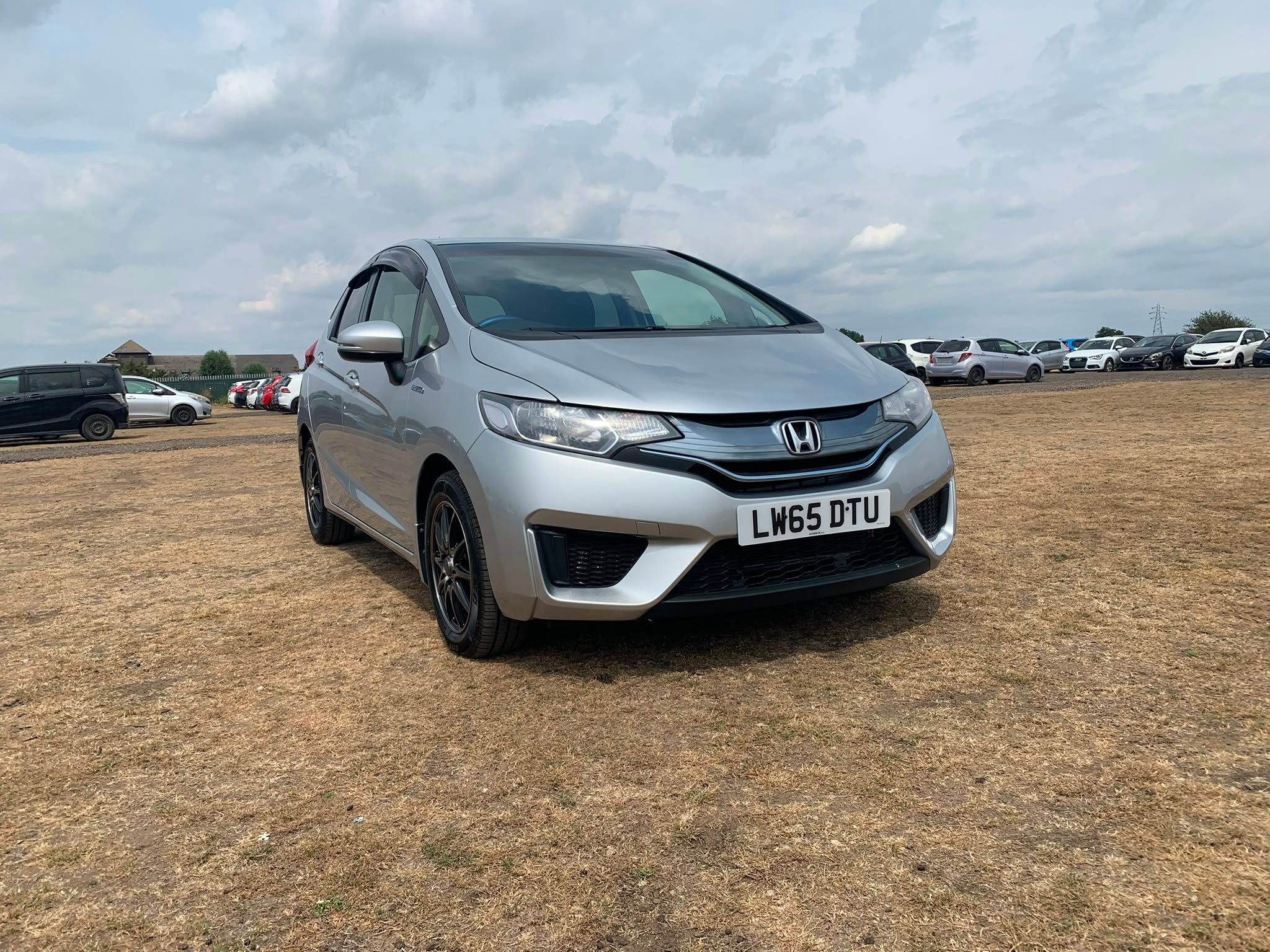 Honda Fit 2015 Hybrid Automatic 1.5l