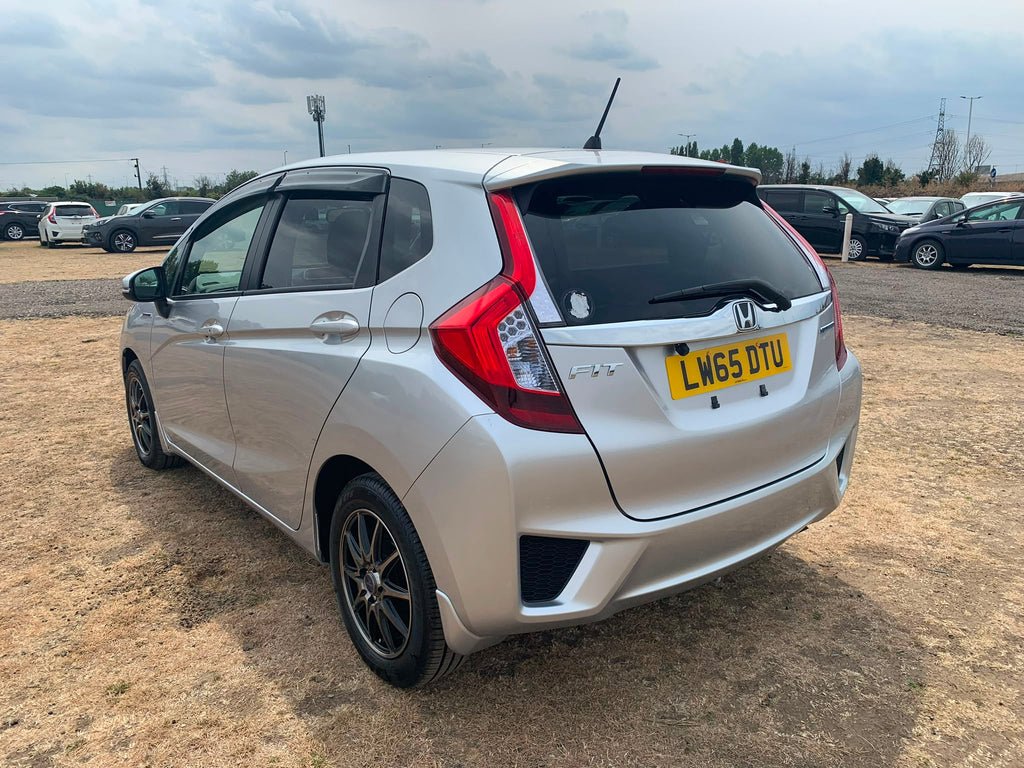 Honda Fit 2015 Hybrid Automatic 1.5l