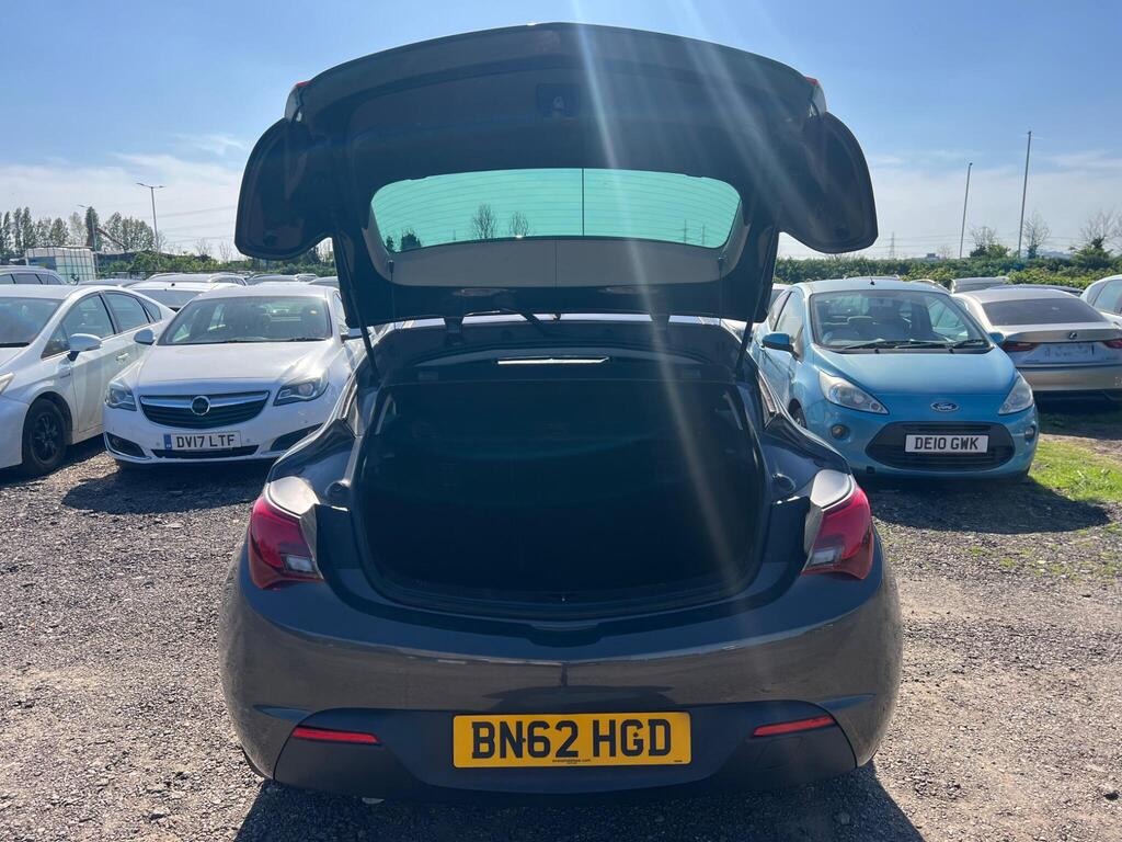 Vauxhall Astra GTC 1.4T 16V Sport Euro 5 (s/s) 3dr 2013