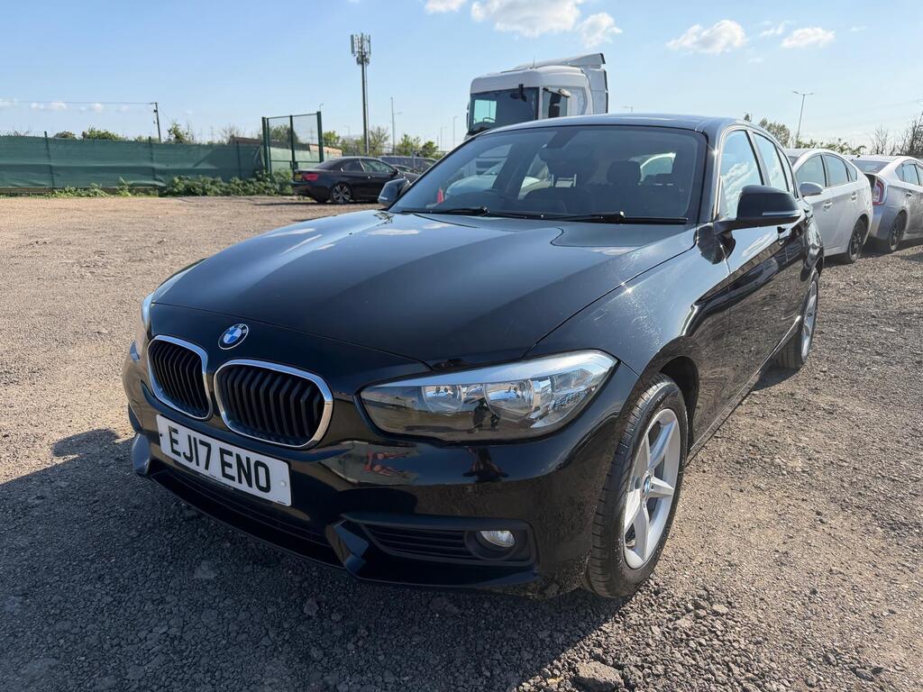 BMW 1 Series 1.5 118i SE Euro 6 (s/s) 5dr 2017